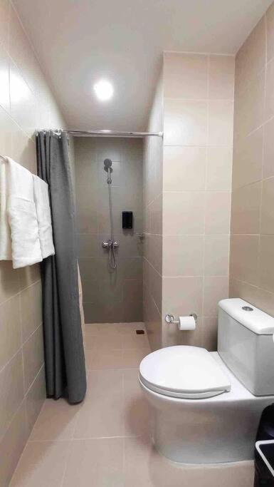 1Br With Extra Room At One Regis- Megaworld Μπακολόντ Εξωτερικό φωτογραφία
