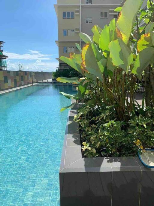 1Br With Extra Room At One Regis- Megaworld Μπακολόντ Εξωτερικό φωτογραφία