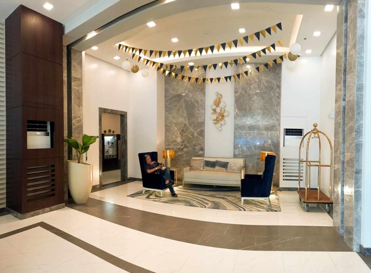 1Br With Extra Room At One Regis- Megaworld Μπακολόντ Εξωτερικό φωτογραφία